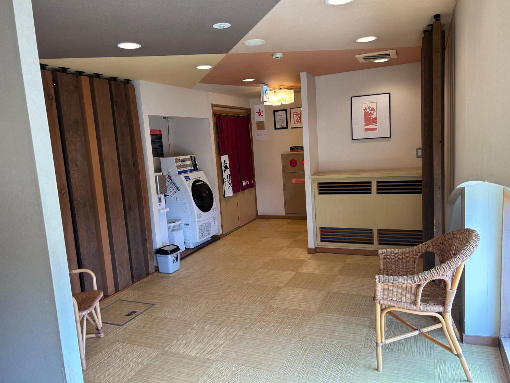 Apa Hotel Kagadaishoji Ekimae Kaga  Εξωτερικό φωτογραφία